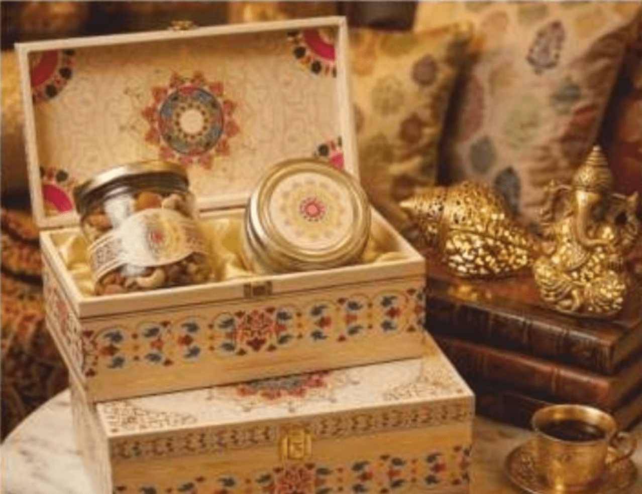 Ivory mandala print 2 jar MDF gift box